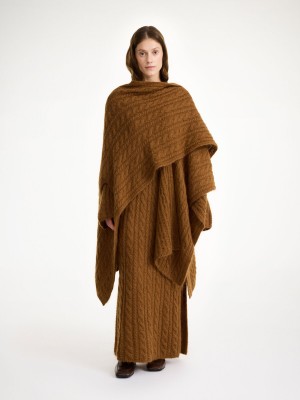 By Malene Birger Kassillas Wool-blend Poncho Pletenina Bison | HR_BB59264