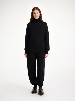 By Malene Birger Mohsen Turtleneck Sweater Pletenina Crne | HR_BB21026