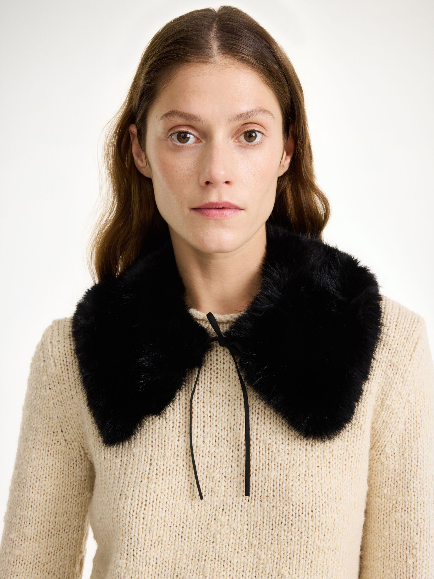 By Malene Birger Cowie Faux Fur Collar Šalovi Crne | HR_BB91240