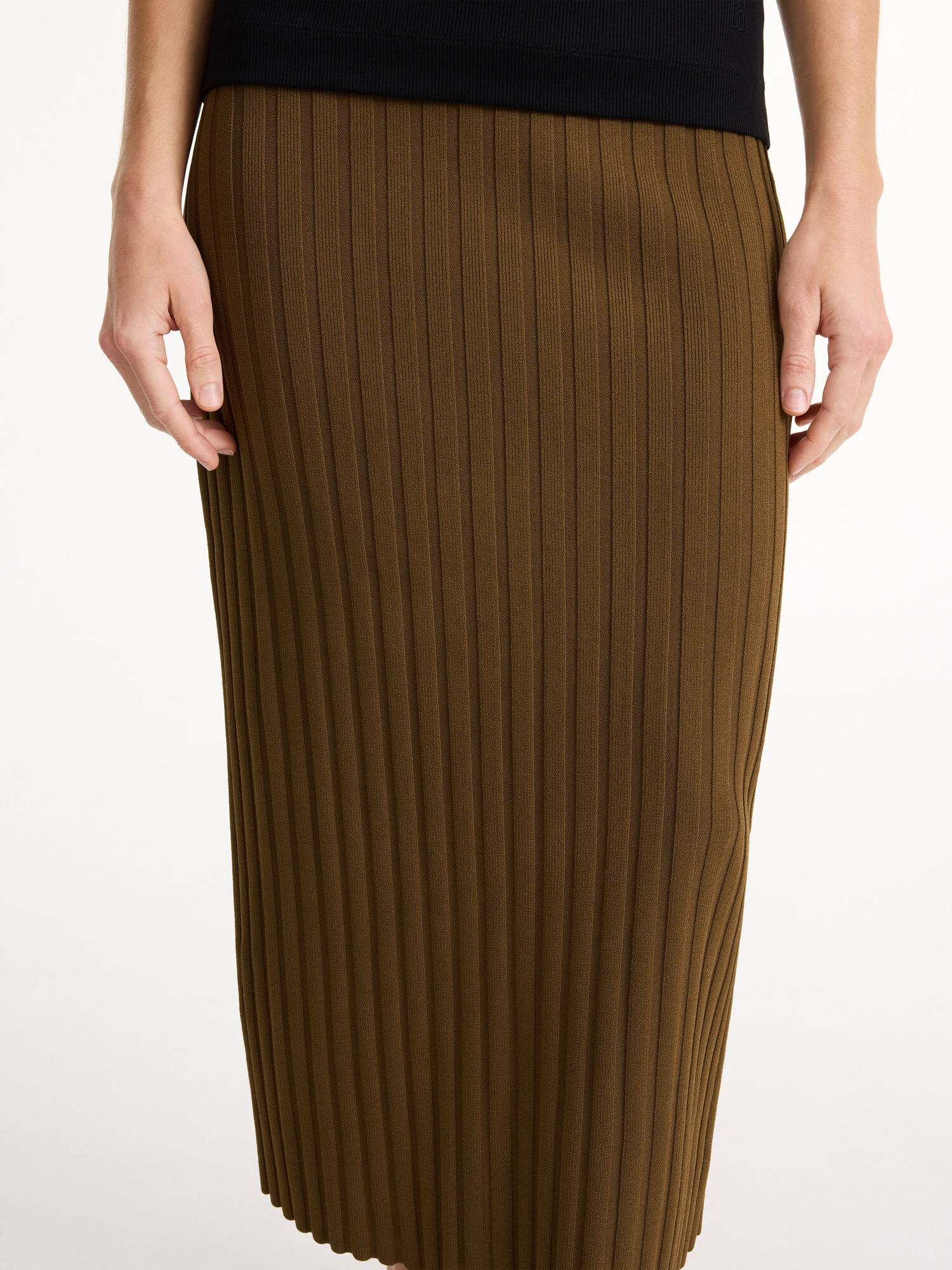 By Malene Birger Fiemme Midi Skirt Pletenina Shitake | HR_BB33922