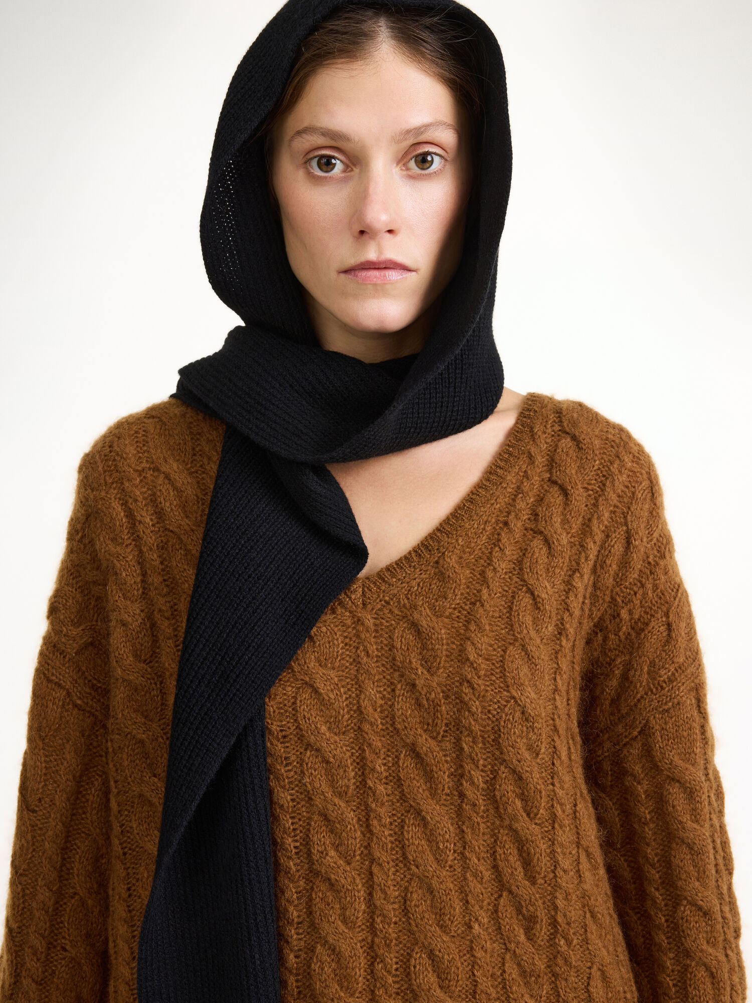 By Malene Birger Florea Hood Ostali Dodaci Crne | HR_BB88831