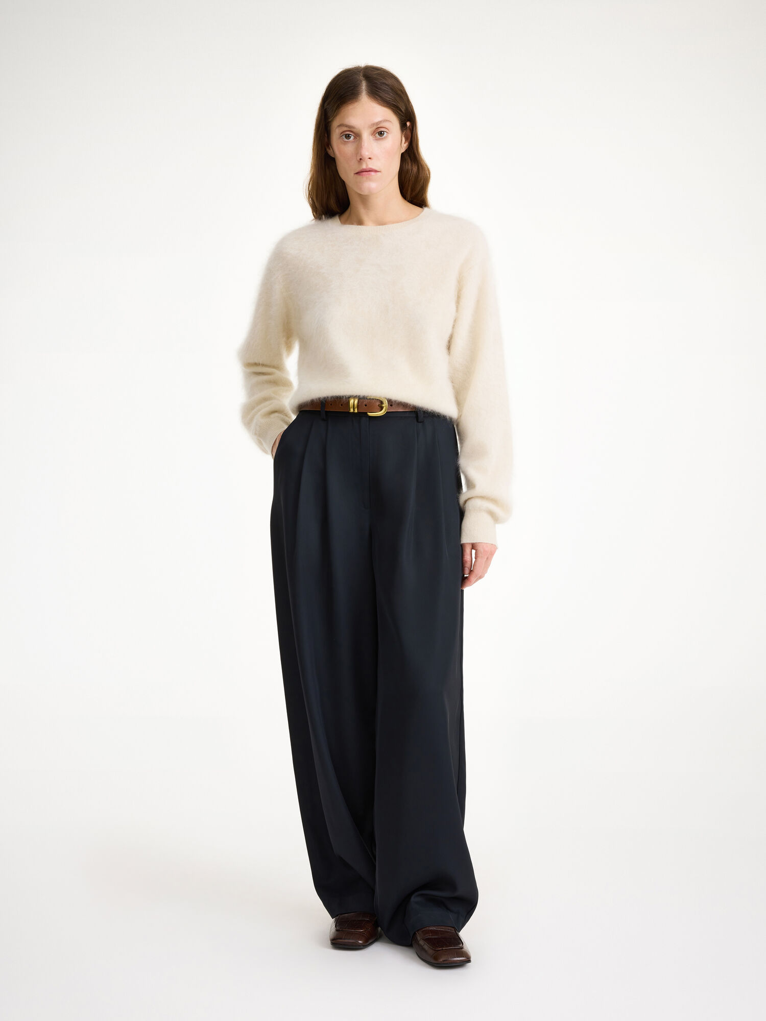 By Malene Birger Piscali Mid-waist Hlače Crne | HR_BB60153