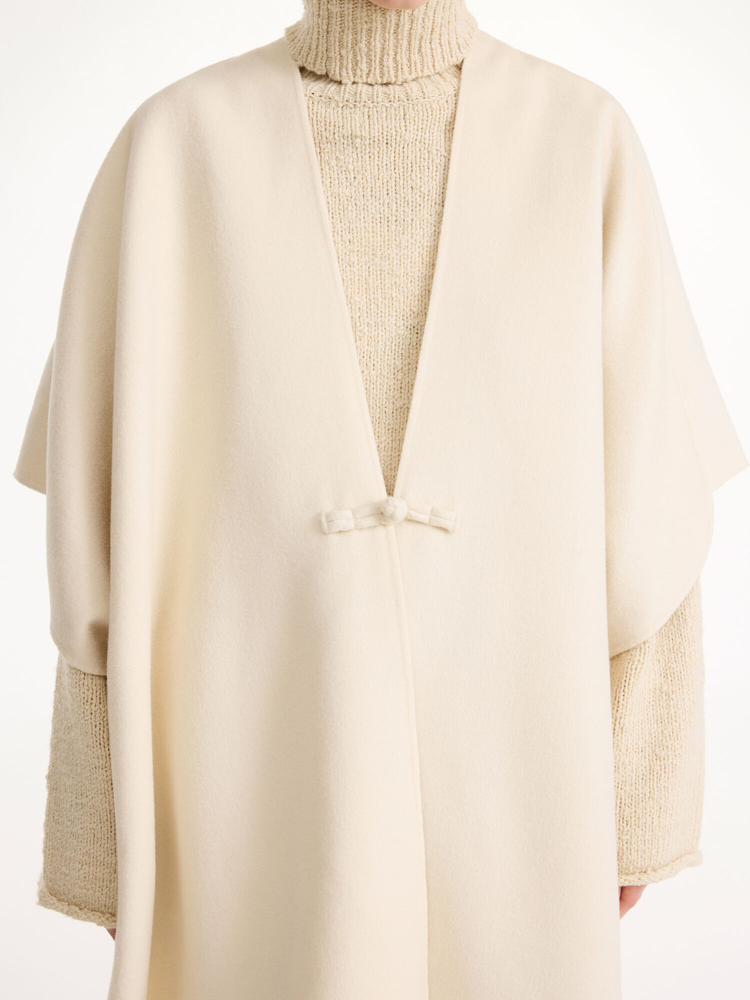 By Malene Birger Robertas Wool Cape Jakne Pearl | HR_BB21352