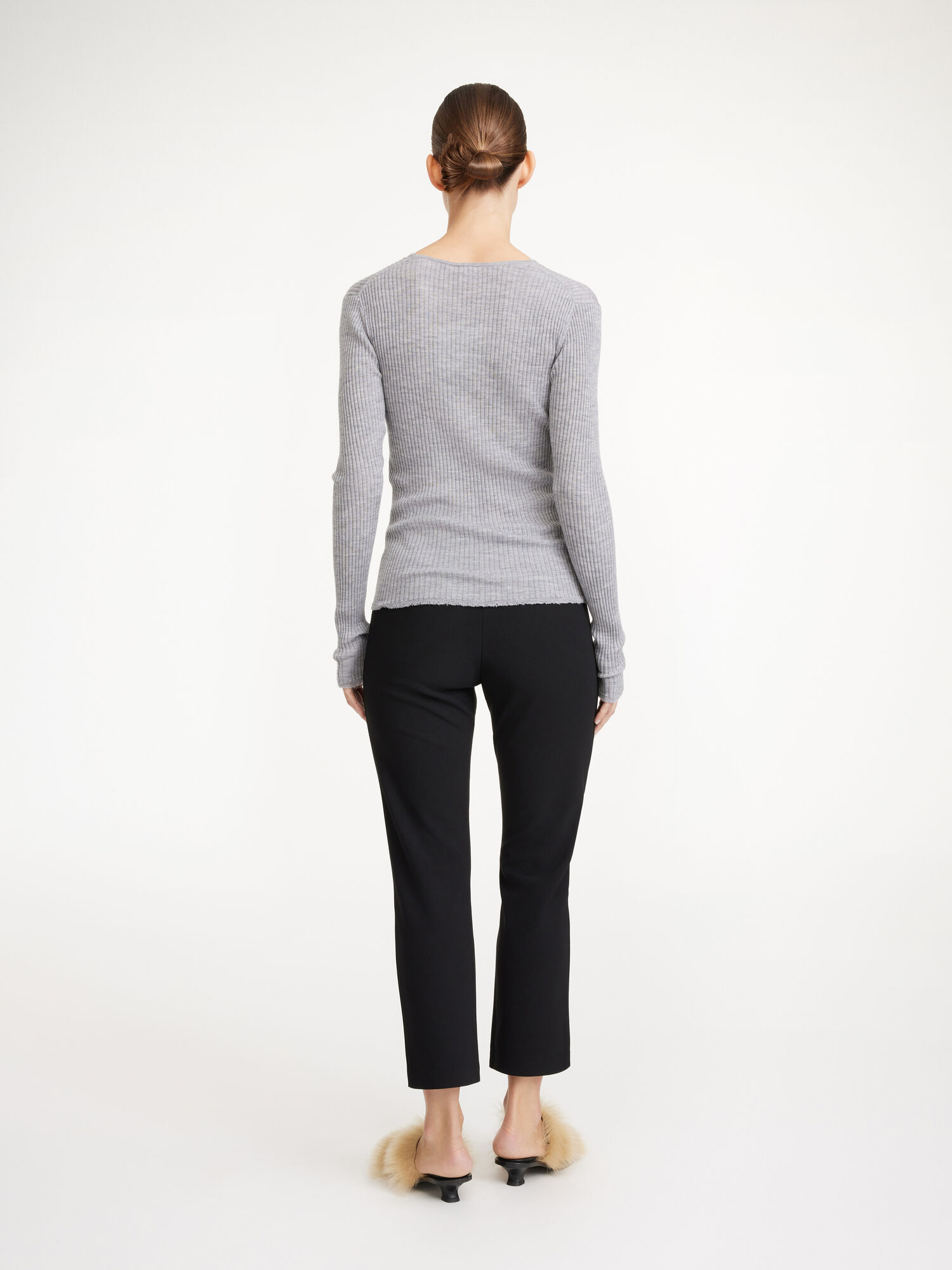 By Malene Birger Vilea Cropped Hlače Crne | HR_BB49147